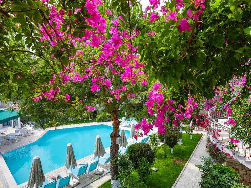 Moonshine Hotel & Suites Bodrum Exterior photo