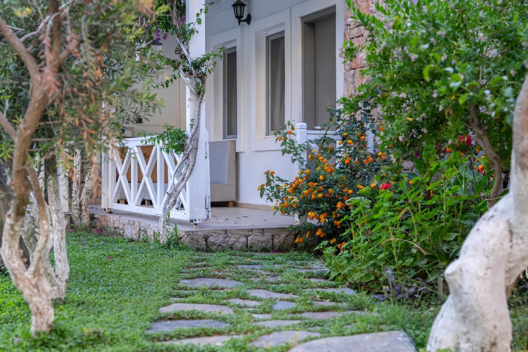 Moonshine Hotel & Suites Bodrum Exterior photo