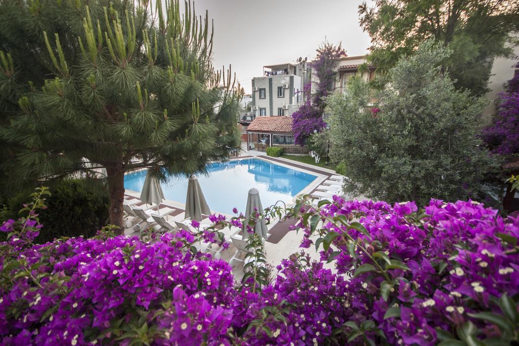 Moonshine Hotel & Suites Bodrum Exterior photo
