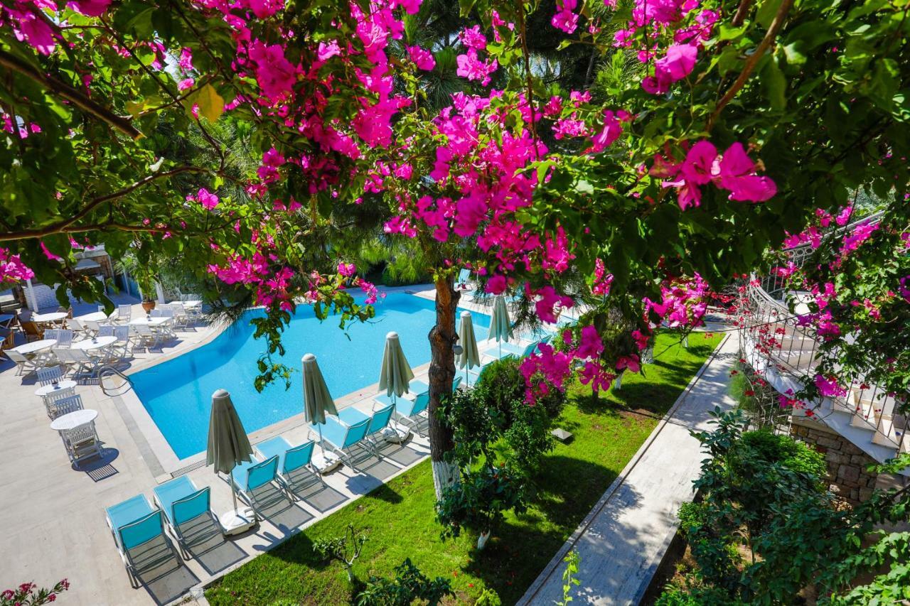 Moonshine Hotel & Suites Bodrum Exterior photo